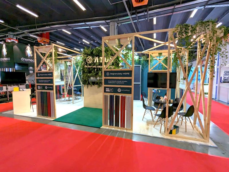 stand360 - Budujemy stoiska, które sprzedają