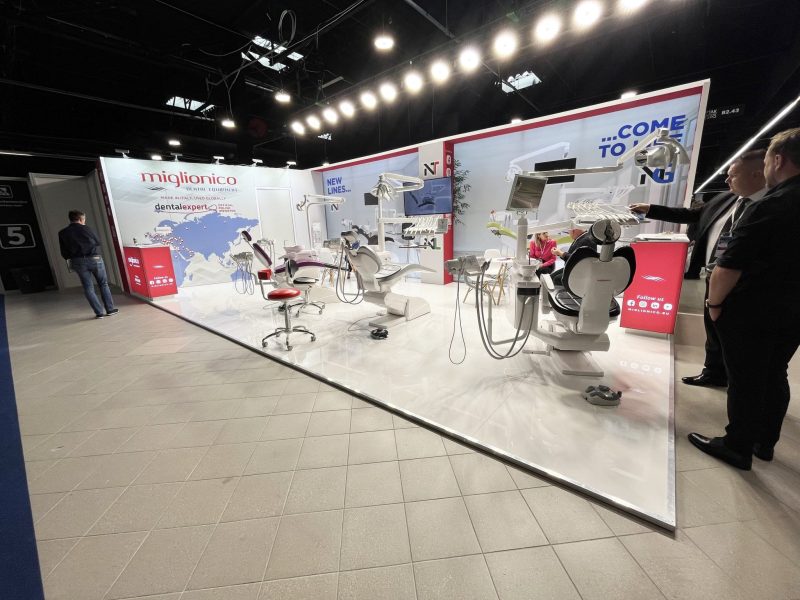 stand360 - Budujemy stoiska, które sprzedają