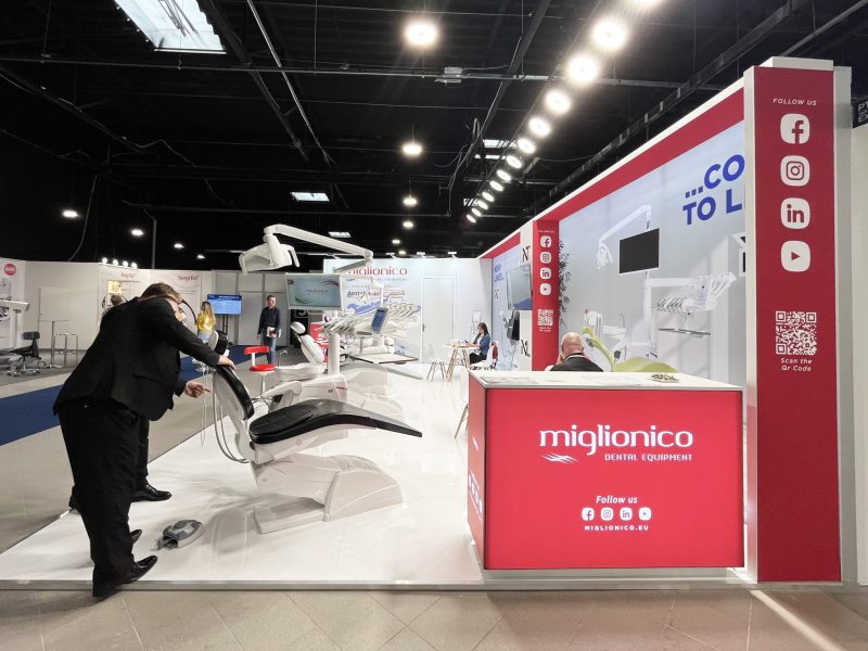 stoiska targowe warszawa warsaw dental medica show targi budowa stoisk