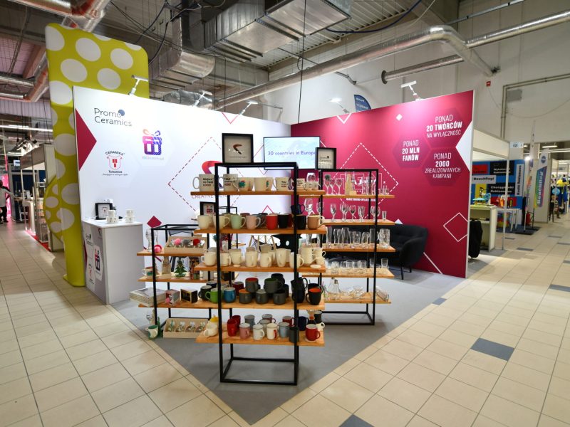 stand360 - Budujemy stoiska, które sprzedają
