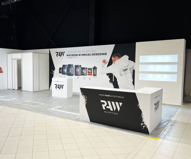 oklejanie stoisk targowych