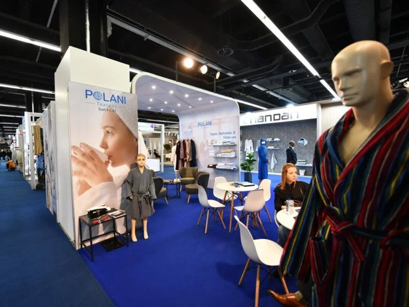 stand360 - Budujemy stoiska, które sprzedają