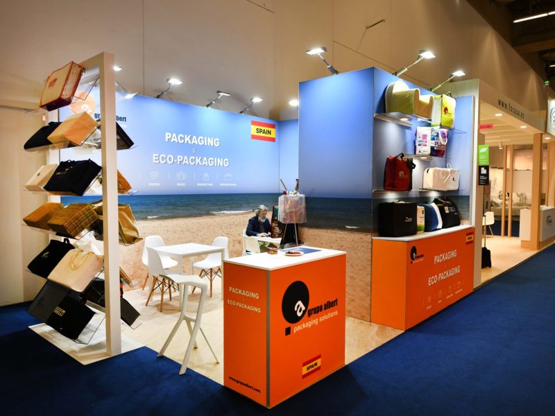 stand360 - Budujemy stoiska, które sprzedają