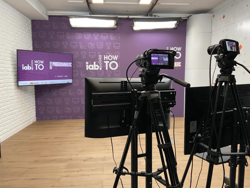 tło do transmisji online warszawa