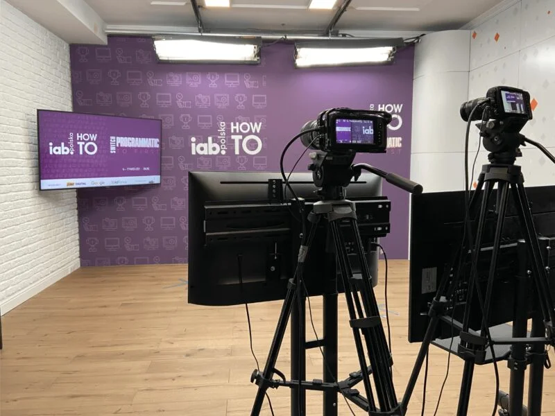 tło do transmisji online warszawa