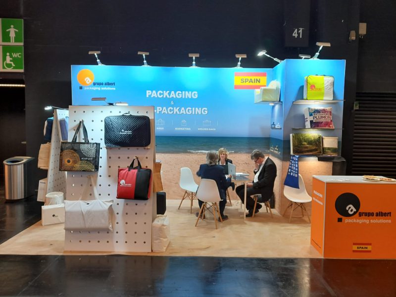 stand360 - Budujemy stoiska, które sprzedają