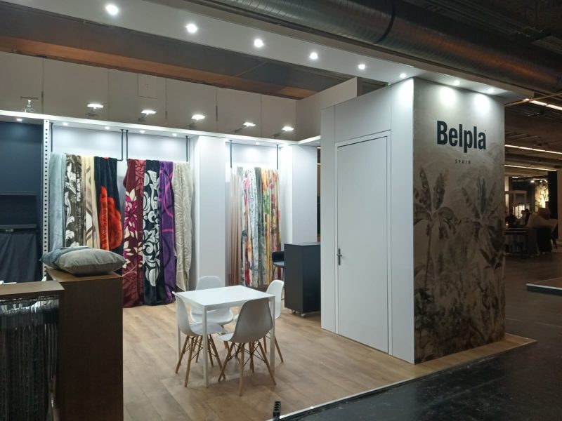 stoiska targowe do wynajmu meble na eventy wypożyczalnia warszawa niemcy