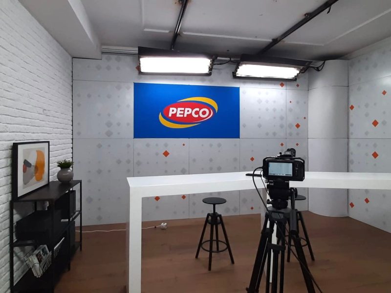 wynajem tła do transmisji online