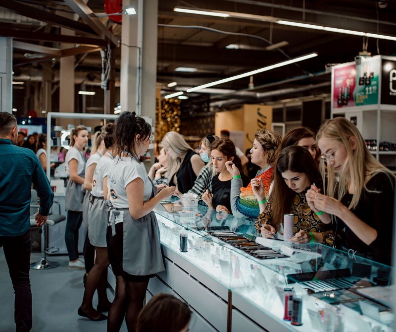 budowa stoisk targowych beauty forum branża kosmetyczna beauty medyczna estetyczna