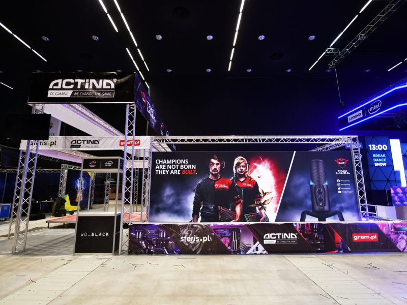 stoisko targowe targi iem katowice gamingowe targi game produkcja stoisk