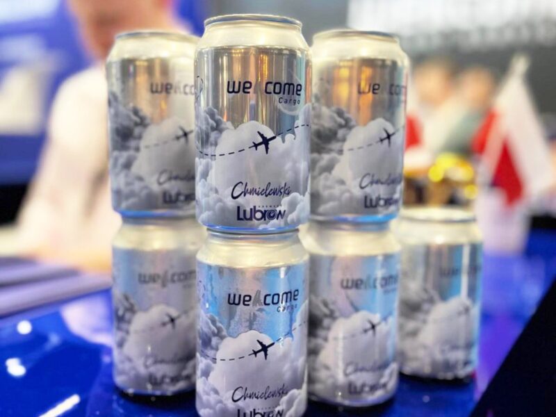 Detal stoiska targowego Welcome na targach Breakbulk Europe 2024 w Rotterdamie