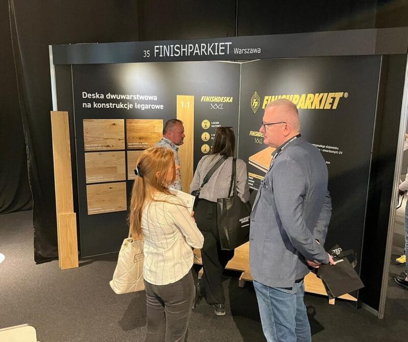 Zabudowa targowa z wynajętymi ścianami na Architect@Work