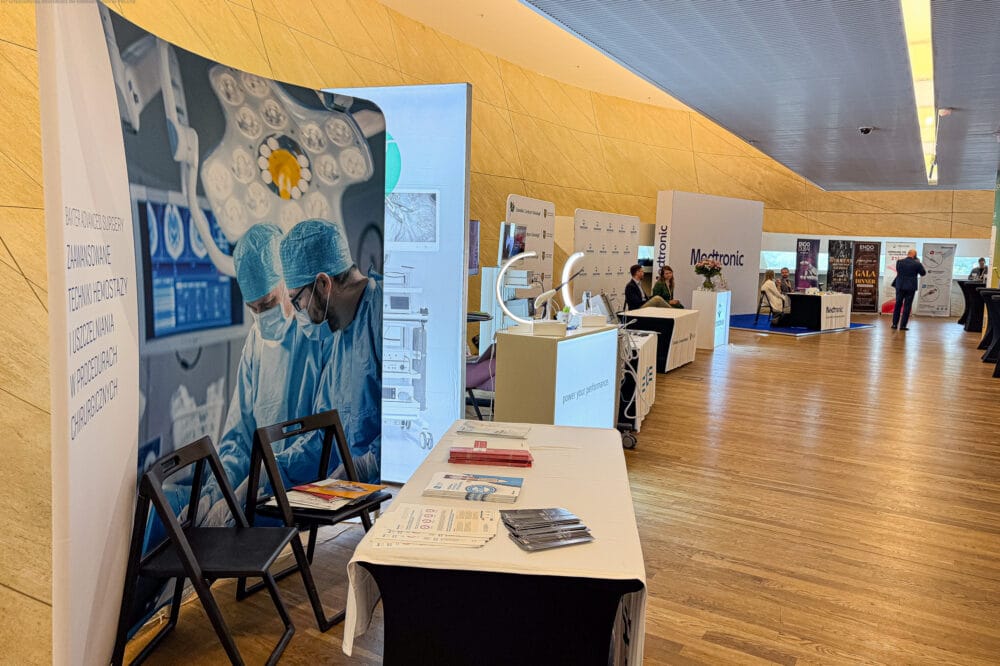 Portable display walls for trade shows Portable promotional walls for hotel exhibitions