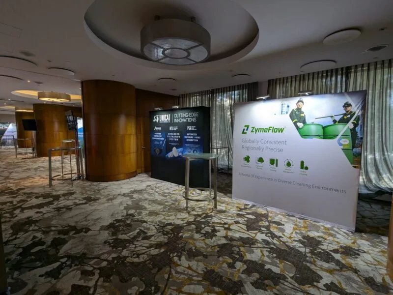 L-shaped pop-up booth wall