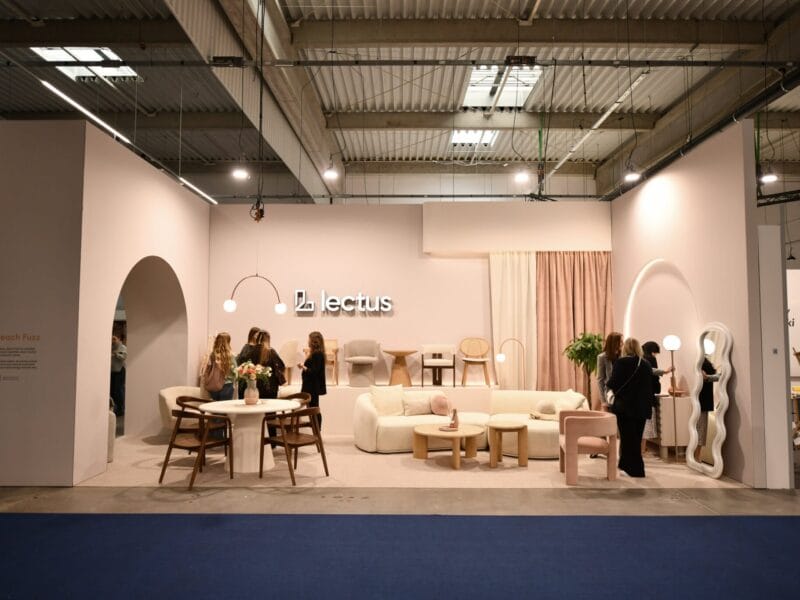 stand360 - Budujemy stoiska, które sprzedają