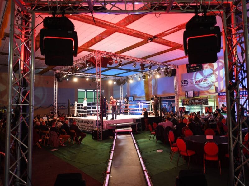 stand360 - Budujemy stoiska, które sprzedają