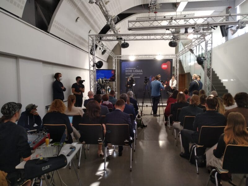 stand360 - Budujemy stoiska, które sprzedają