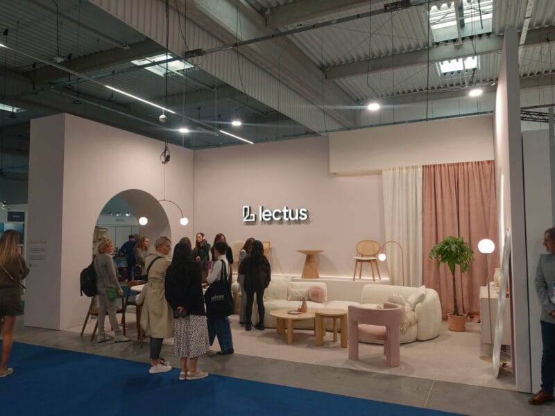 stand360 - Budujemy stoiska, które sprzedają