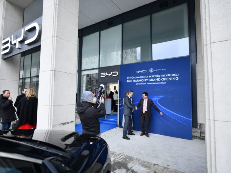 stand360 - Budujemy stoiska, które sprzedają