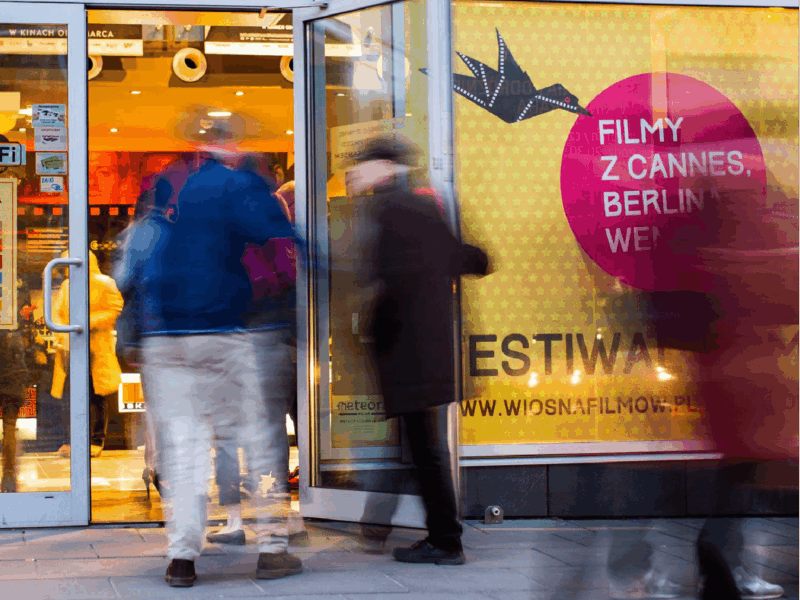 stand360 - Budujemy stoiska, które sprzedają