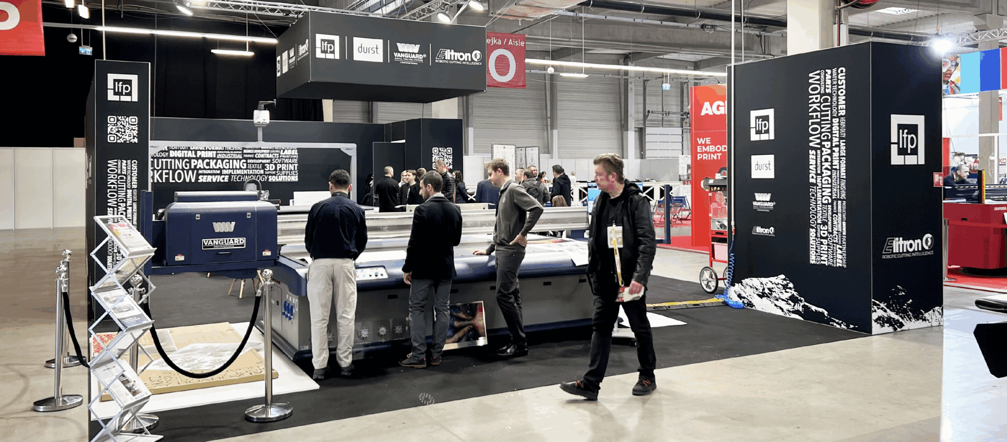 stand360 - Budujemy stoiska, które sprzedają