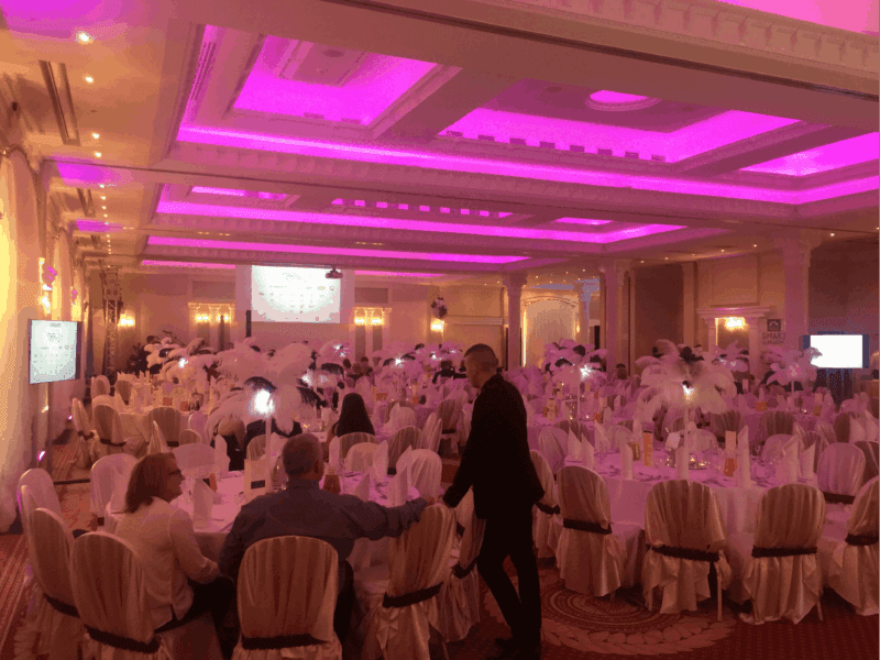 stand360 - Budujemy stoiska, które sprzedają