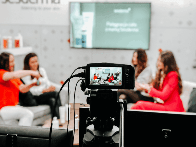 stand360 - Budujemy stoiska, które sprzedają