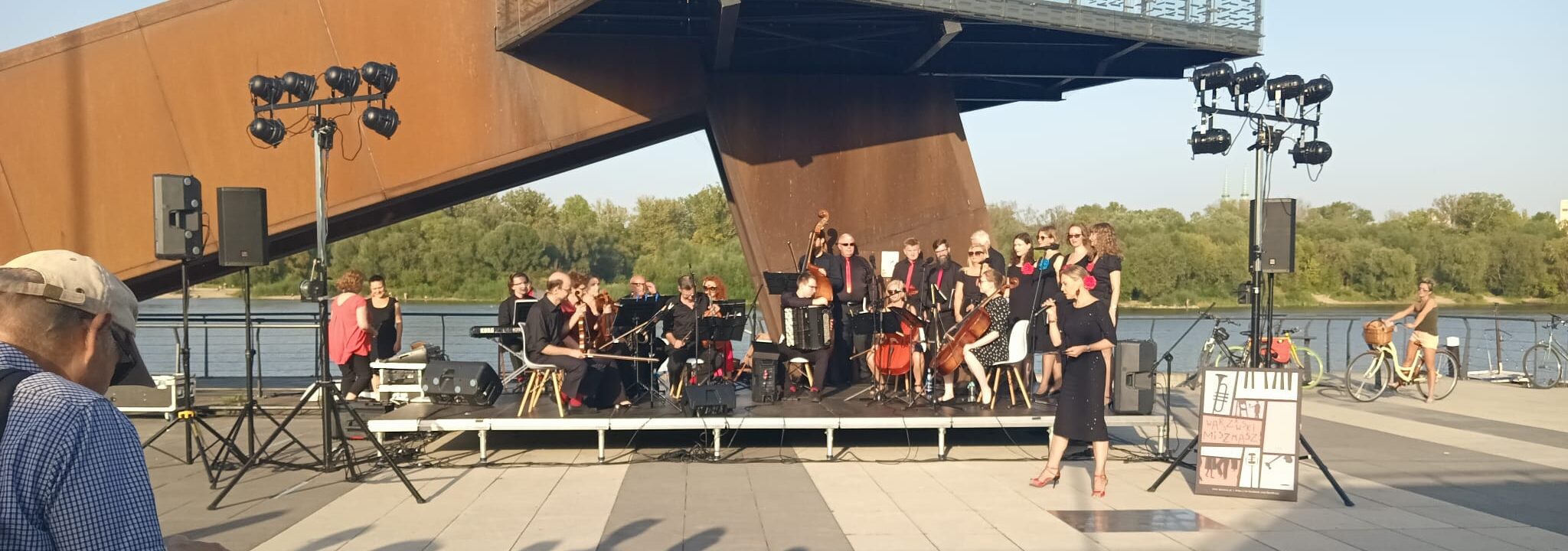 stand360 - Budujemy stoiska, które sprzedają