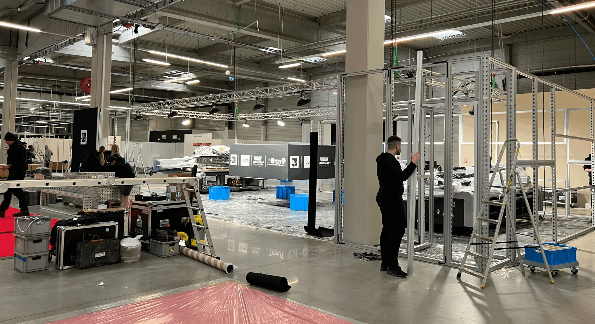 stand360 - We build stands that sell