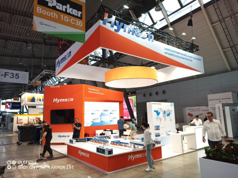 Litery 3D plexi i PCV na stoisko