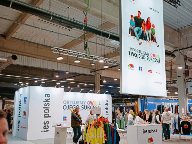 stand360 - Budujemy stoiska, które sprzedają