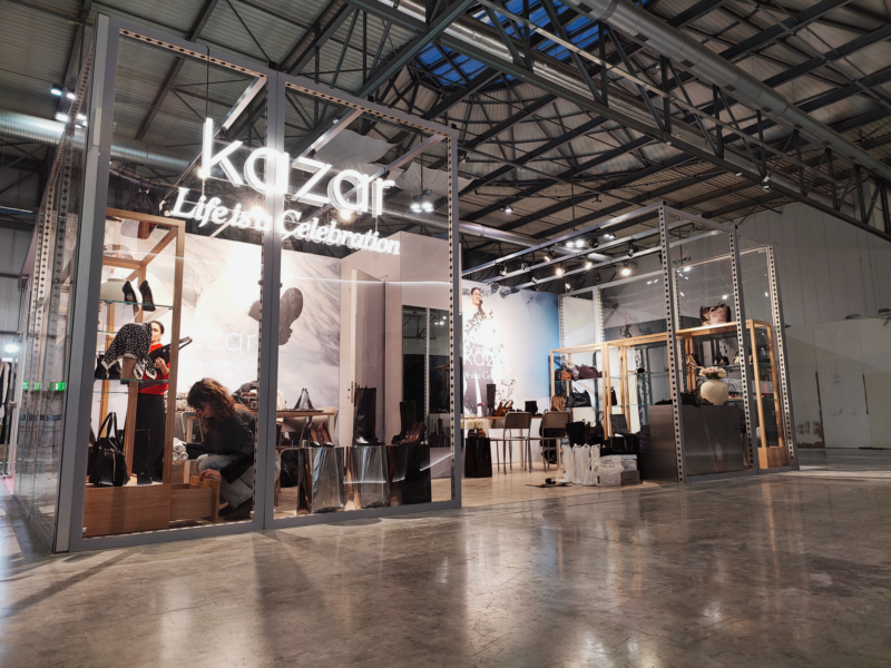 stand360 - Budujemy stoiska, które sprzedają